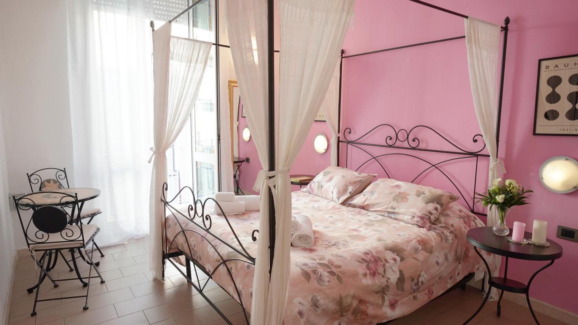 비아레지오 A Casa Di Mario E Nene B&B 외부 사진